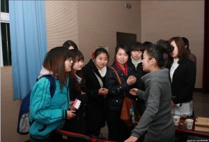 华中科技大学同学向姚柳请教速记知识